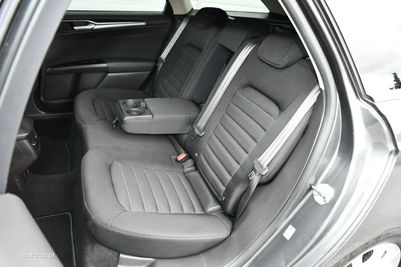 Ford Mondeo V 32