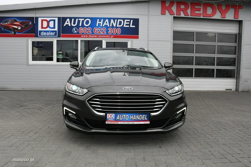 Ford Mondeo V 9