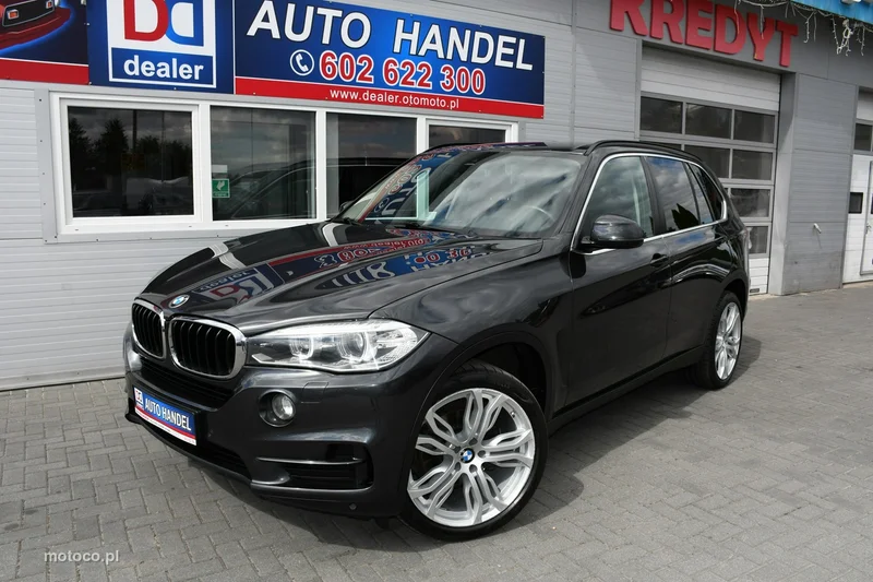 BMW X5 F15 11
