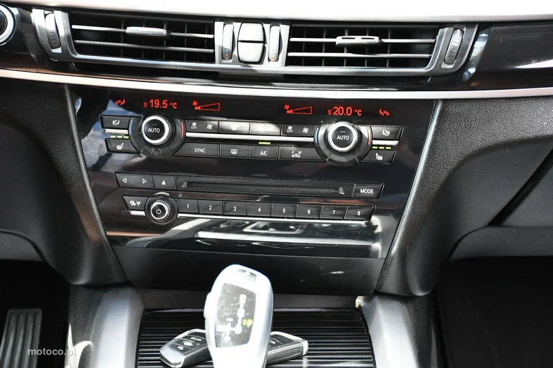 BMW X5 F15 24