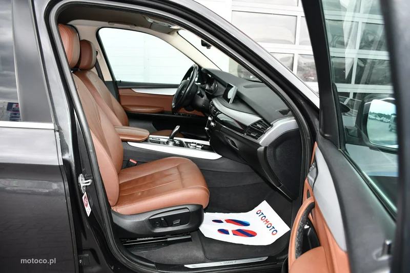 BMW X5 F15 28