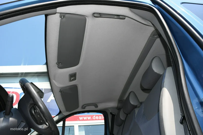 Opel Vivaro 20