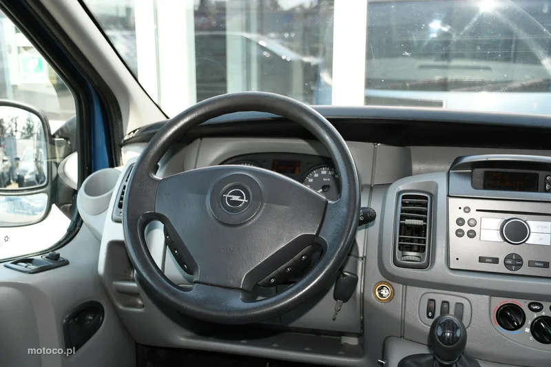 Opel Vivaro 23