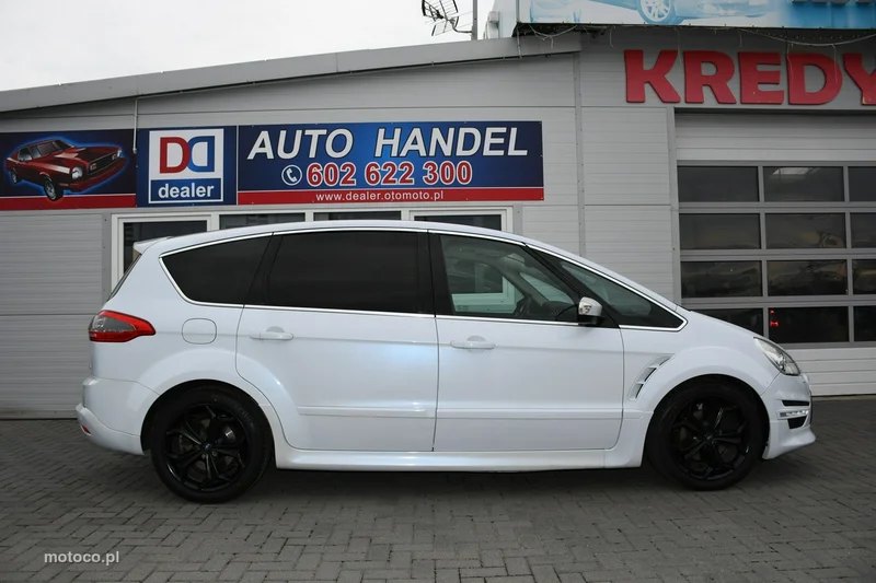 Ford S-Max I 13