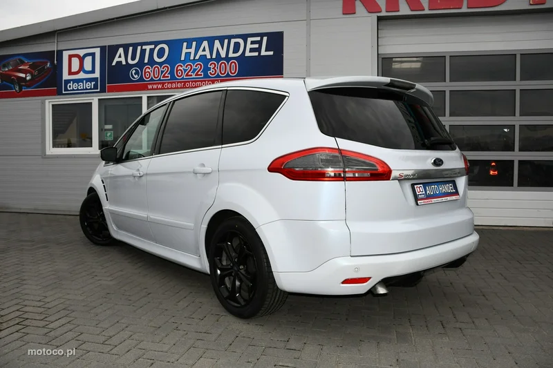 Ford S-Max I 17