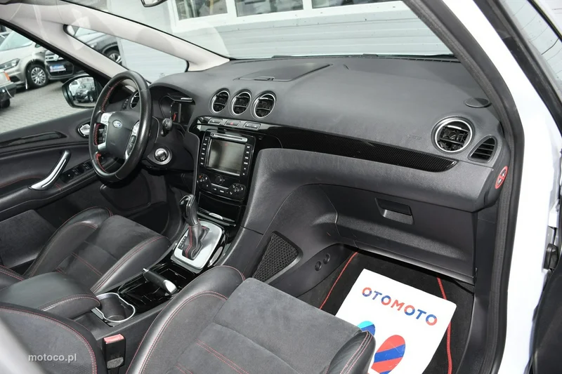 Ford S-Max I 26