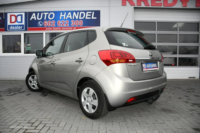 Kia Venga 12