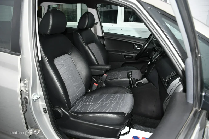 Kia Venga 28