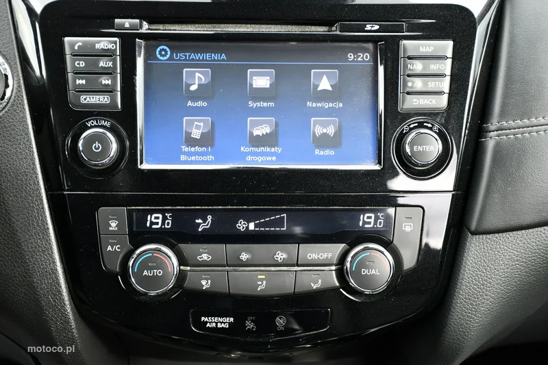 Nissan X-Trail 25