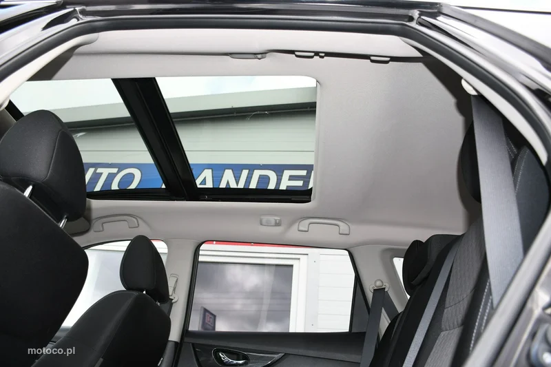 Nissan X-Trail 7