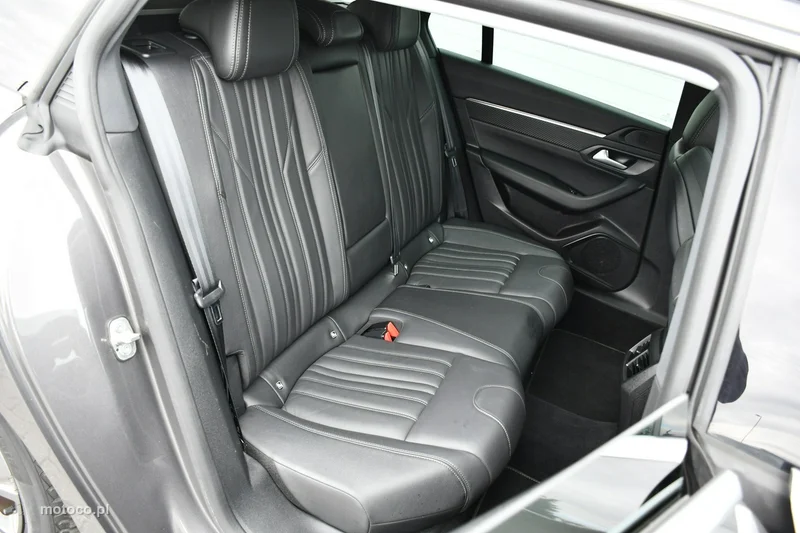 Peugeot 508 30