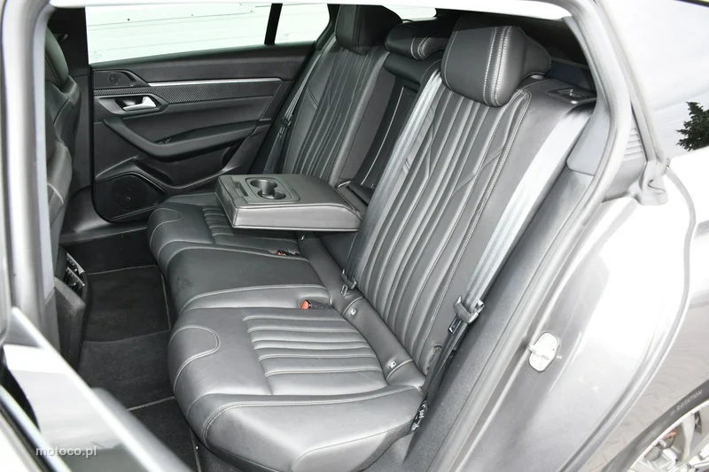 Peugeot 508 33