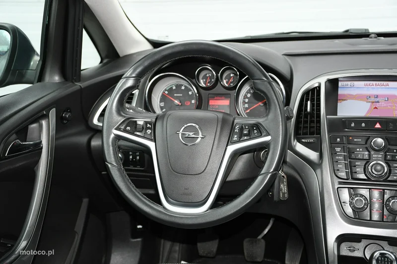 Opel Astra J 20