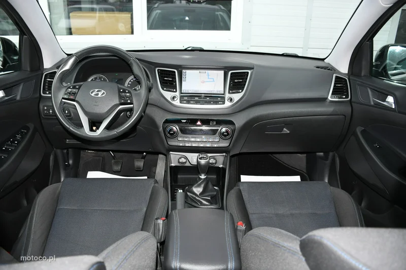 Hyundai TUCSON 2