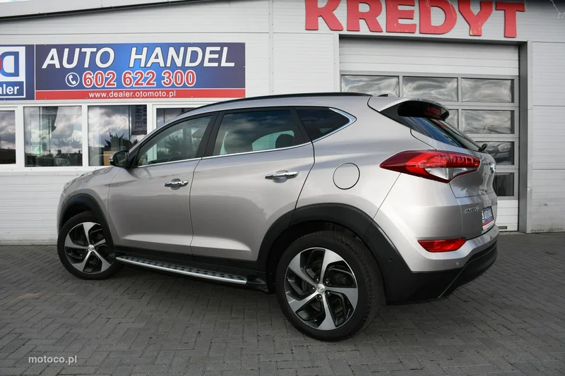 Hyundai TUCSON 12