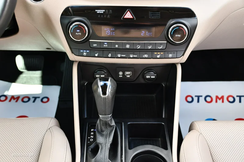 Hyundai TUCSON 24