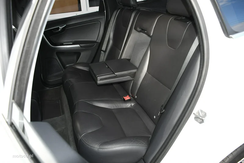 Volvo XC 60 33