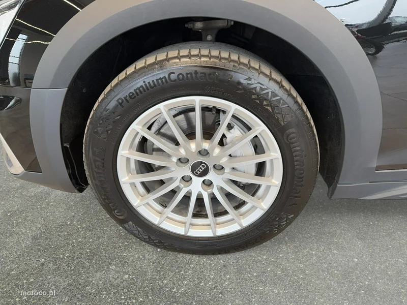 Audi A4 Allroad B9 10