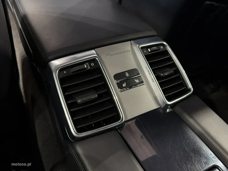 Porsche Panamera 970 16