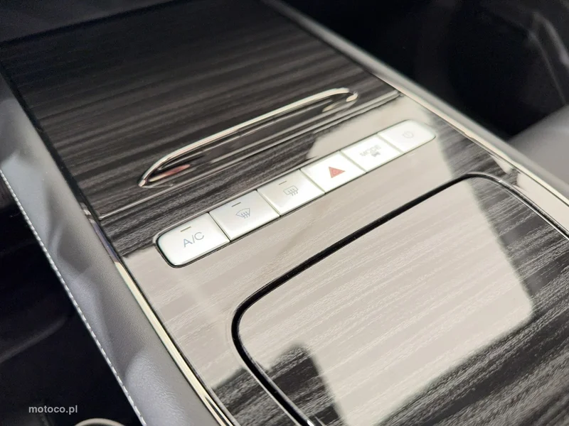 Omoda E5 35