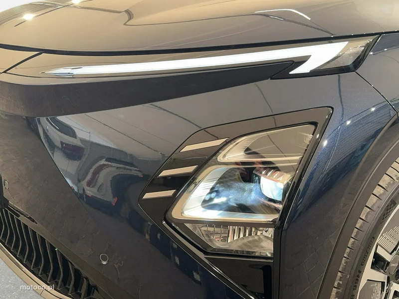 Omoda E5 9