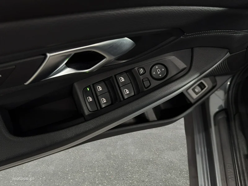 BMW Seria 3 G20 318 32