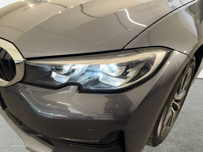 BMW Seria 3 G20 318 9