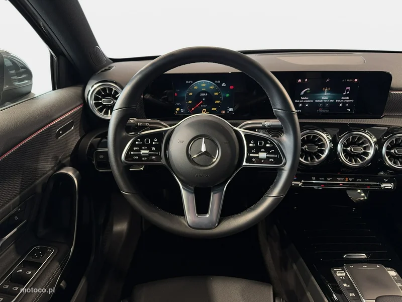 Mercedes-Benz Klasa A W177 A 200 15