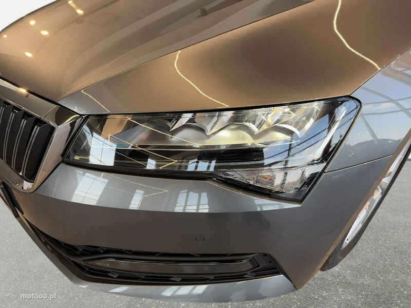 Skoda Superb III 9