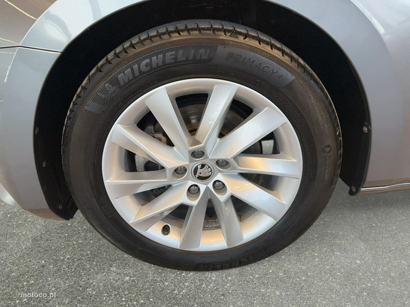 Skoda Superb III 10