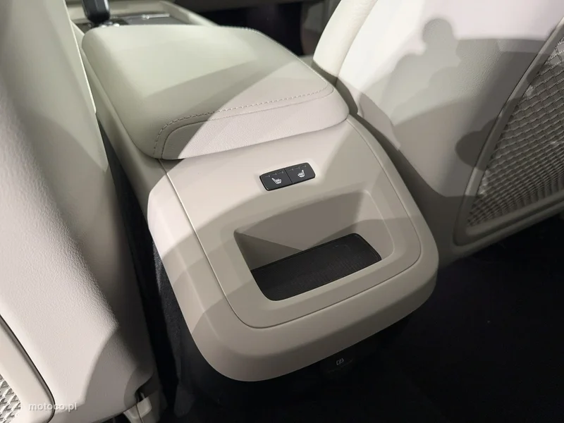 Volvo V60 Cross Country 15