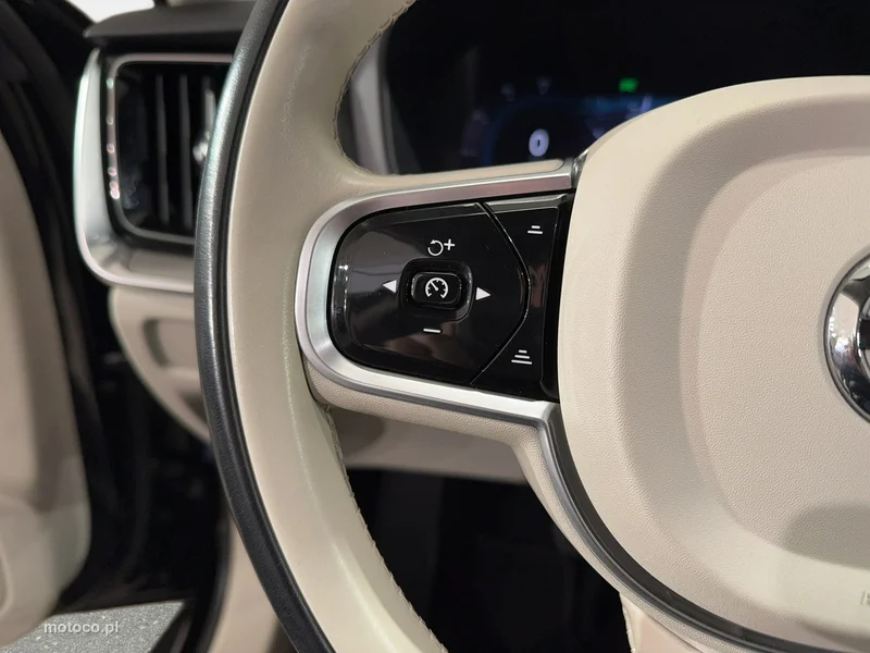 Volvo V60 Cross Country 20