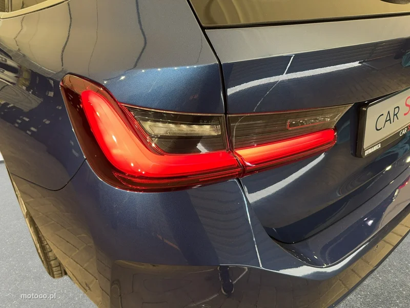 BMW Seria 3 G20 320 11