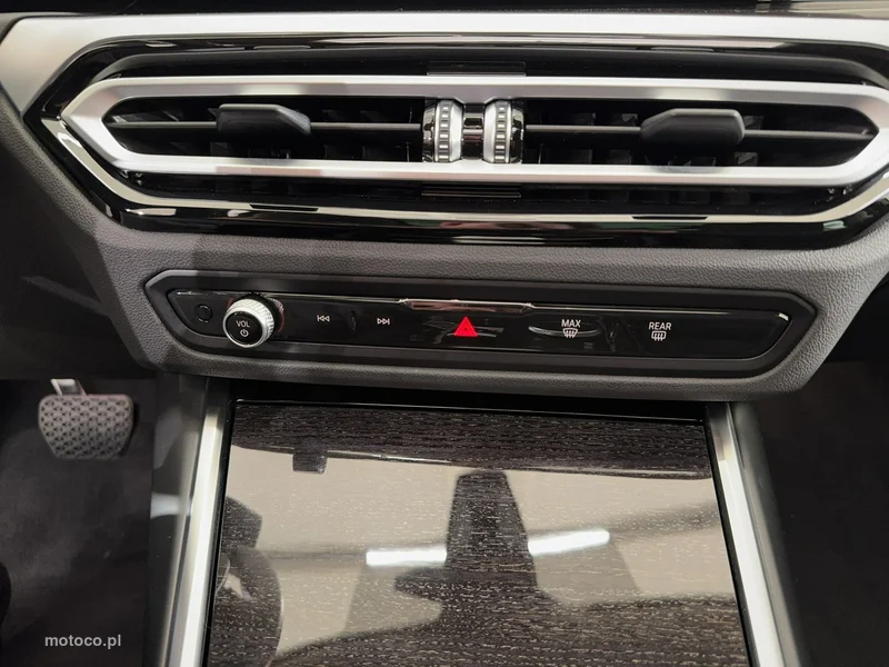 BMW Seria 3 G20 320 34