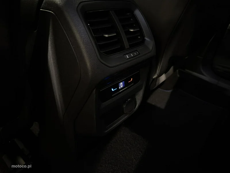 Volkswagen Tiguan AD 17