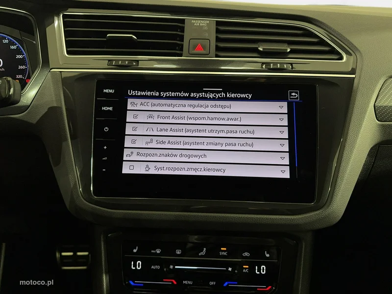 Volkswagen Tiguan AD 28