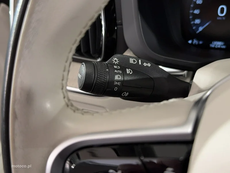 Volvo XC 60 21