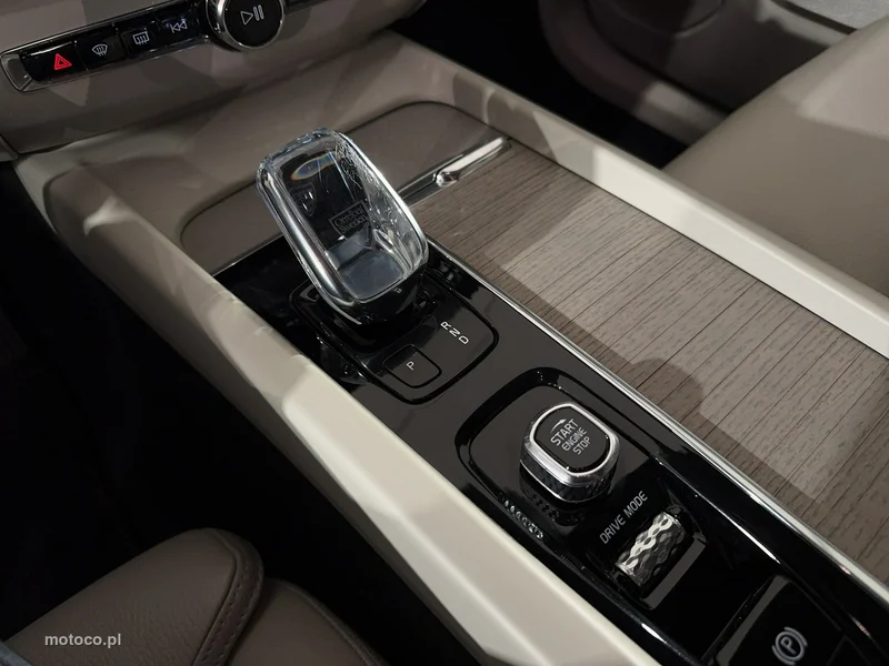 Volvo XC 60 30