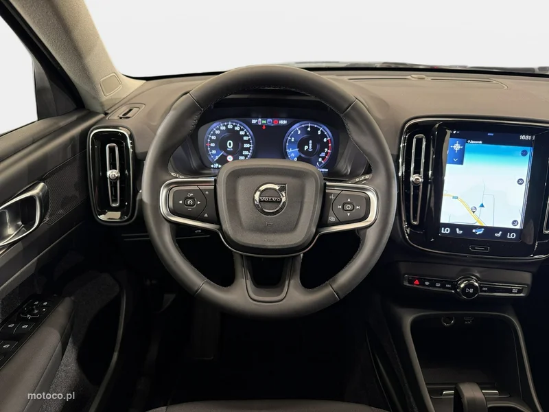 Volvo XC 40 17
