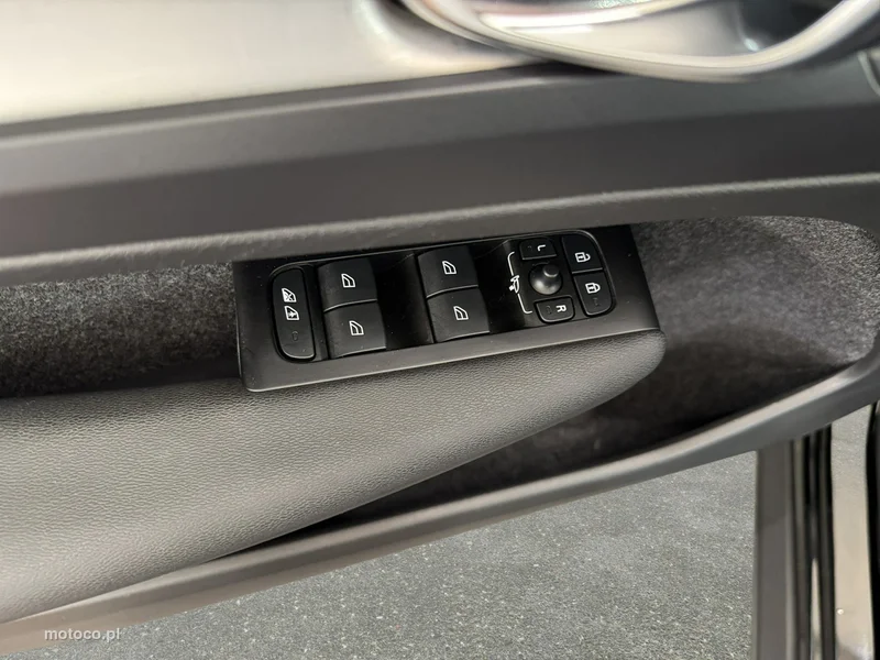 Volvo XC 40 29