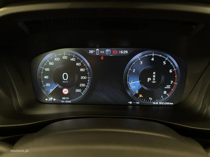 Volvo XC 40 21