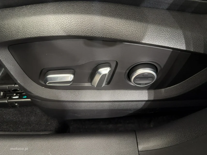 Chery Tiggo 8 13