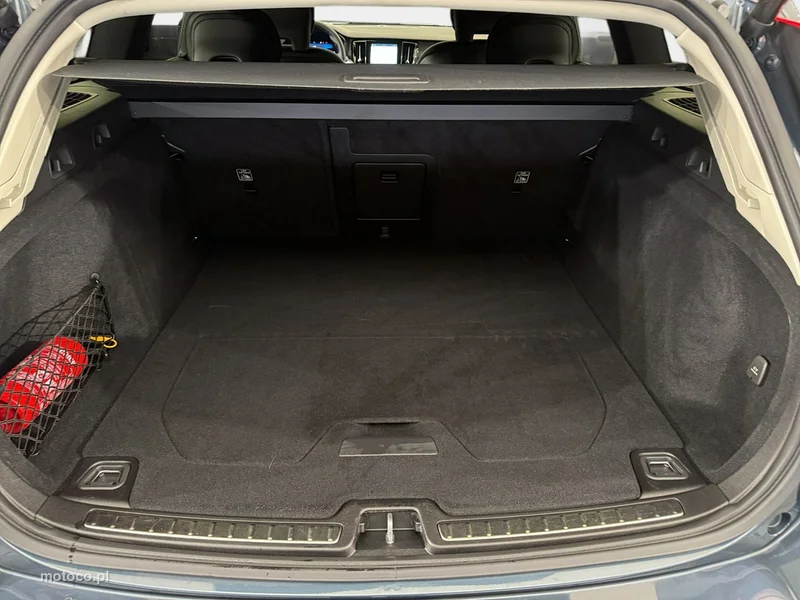 Volvo V60 16