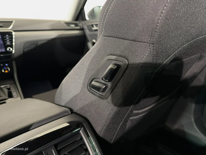 Skoda Superb III 14