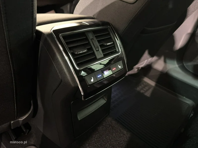 Skoda Superb III 16