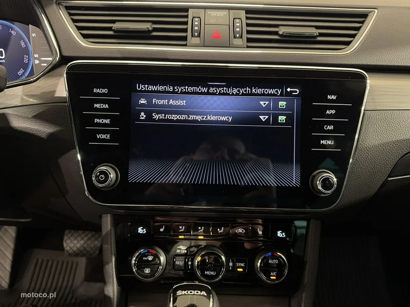 Skoda Superb III 29