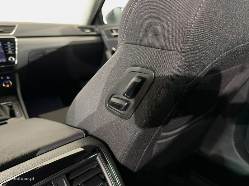 Skoda Superb III 14