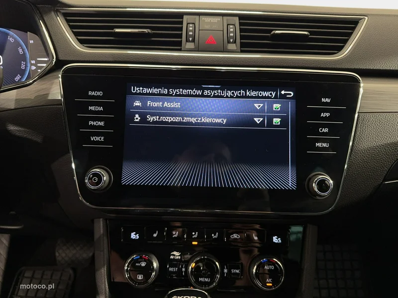 Skoda Superb III 28