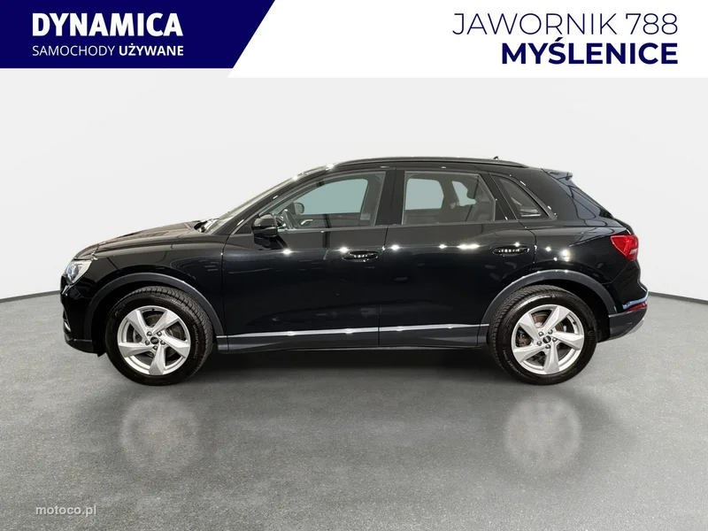Audi Q3 F3 5