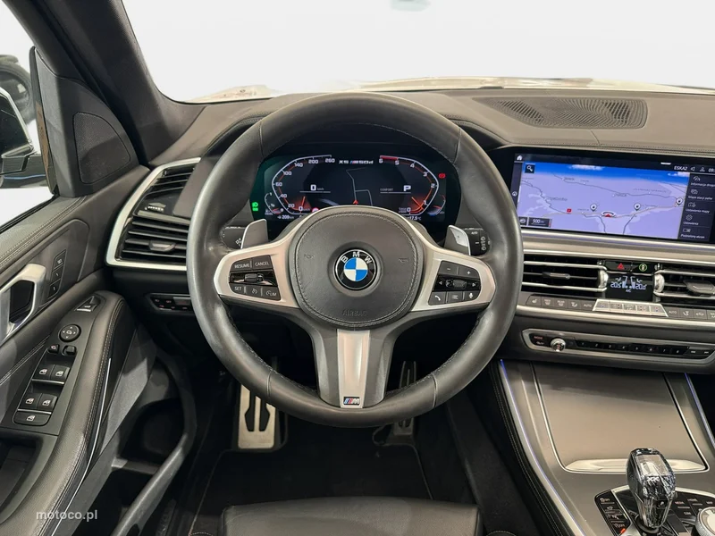 BMW X5 M50 25